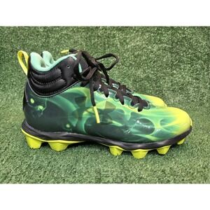 Youth Size 5Y Under Armour Spotlight Football Cleats